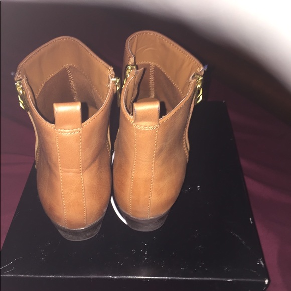 Short boots - Picture 3 of 4